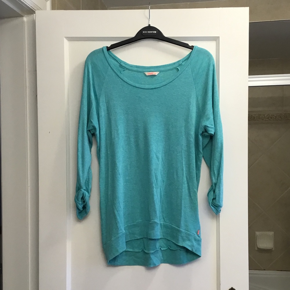 TNA long blue T-shirt 💙